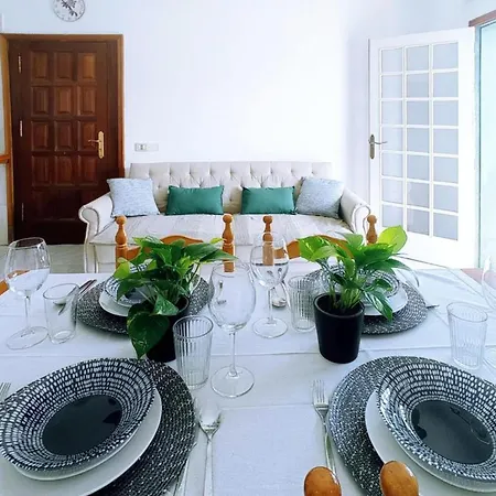 Vakantiehuis Live Playa Y Terraza Abades (Tenerife)