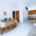 펜션 Live Playa Y Terraza Abades (Tenerife)