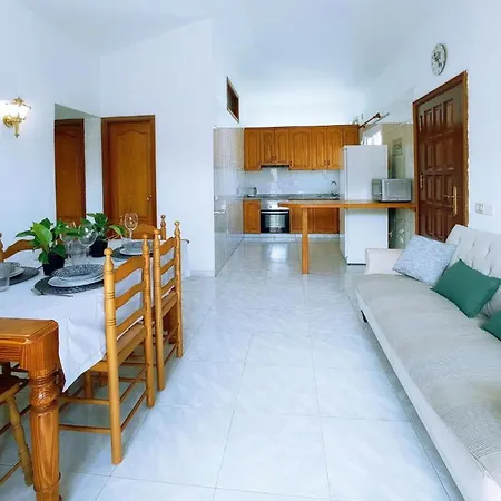 Σπίτι διακοπών Live Playa Y Terraza Abades (Tenerife)